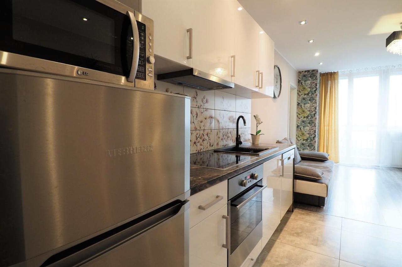 Kghn Apartments Wyszynskiego Szczecin Ngoại thất bức ảnh